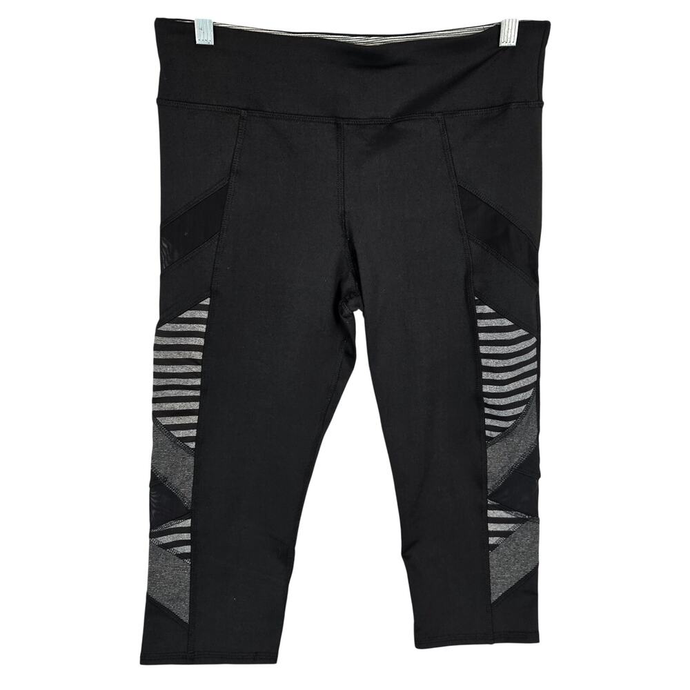 Splendid Activewear Capri Leggings Size M Black Inside Pocket Cross Stripe Pants